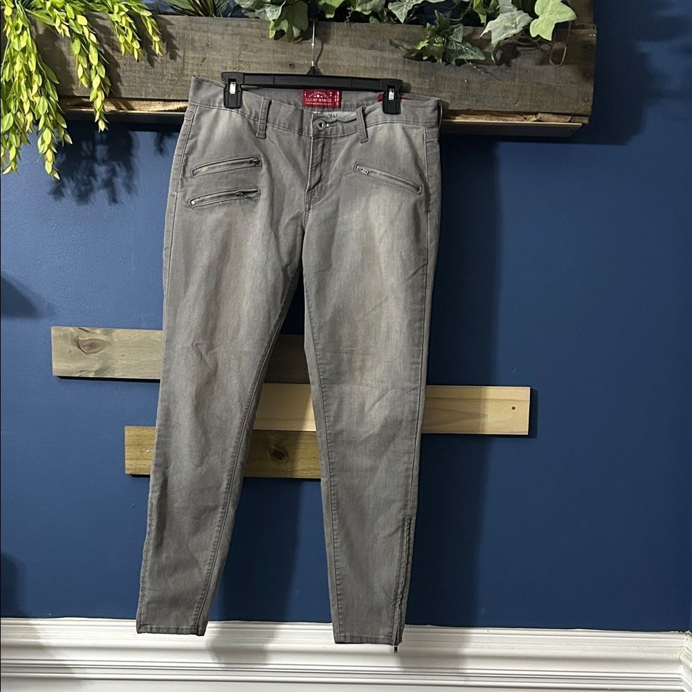 Lucky Brand Women's Charlie Super Skinny Gray Jeans with Zippers. Sz 10 EUC